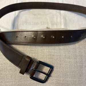 Men's brown leather belt (leather measures 52")